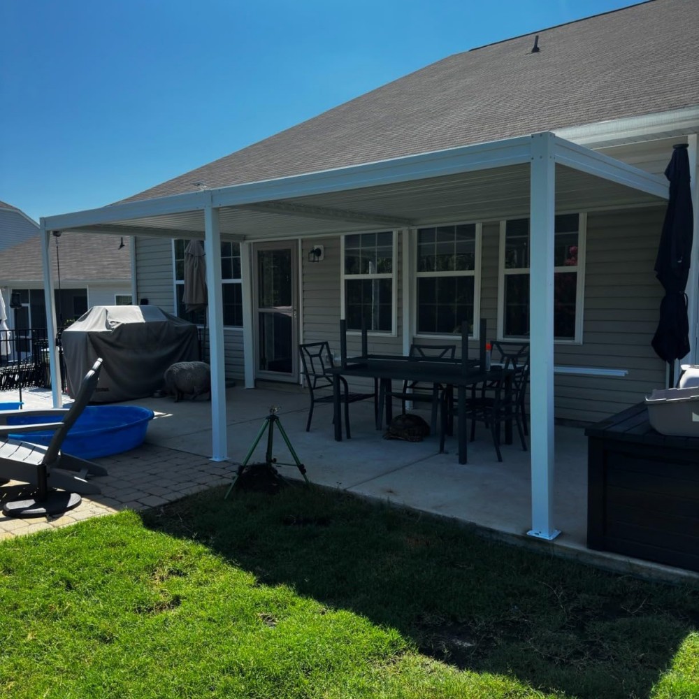 High-End Aluminum Louvered Pergola System – Customizable Outdoor Gazebo Solution (1).jpg