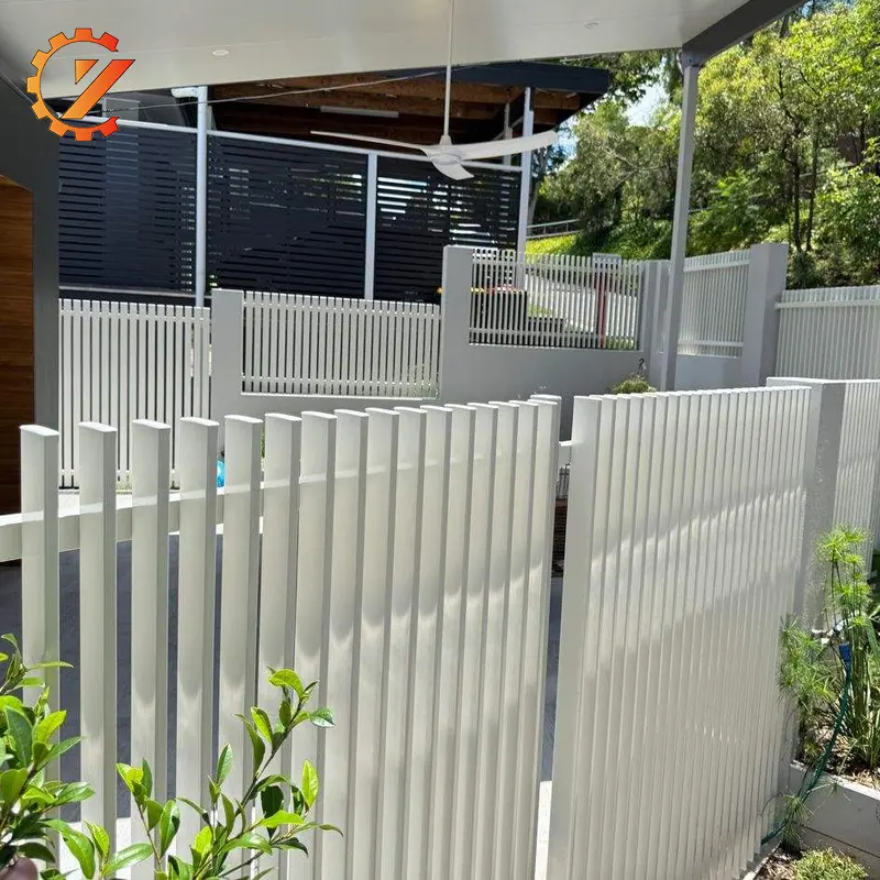 白色围栏.jpg