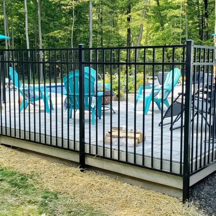 High-Quality Aluminum Fence System Durable, Aesthetic, and Suitable for Various Settings (4).jpg